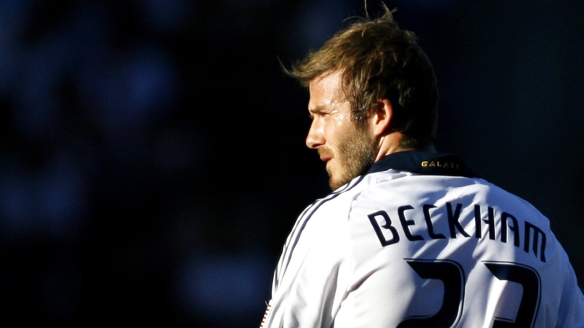 基层联赛冠军受邀观看国家队比赛体验职业氛围提升梦想感,国家队训练赛